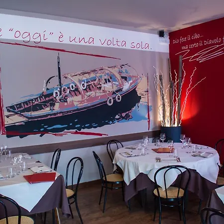 Crotto Dei Pescatori Alojamento de Acomodação e Pequeno-almoço 3*